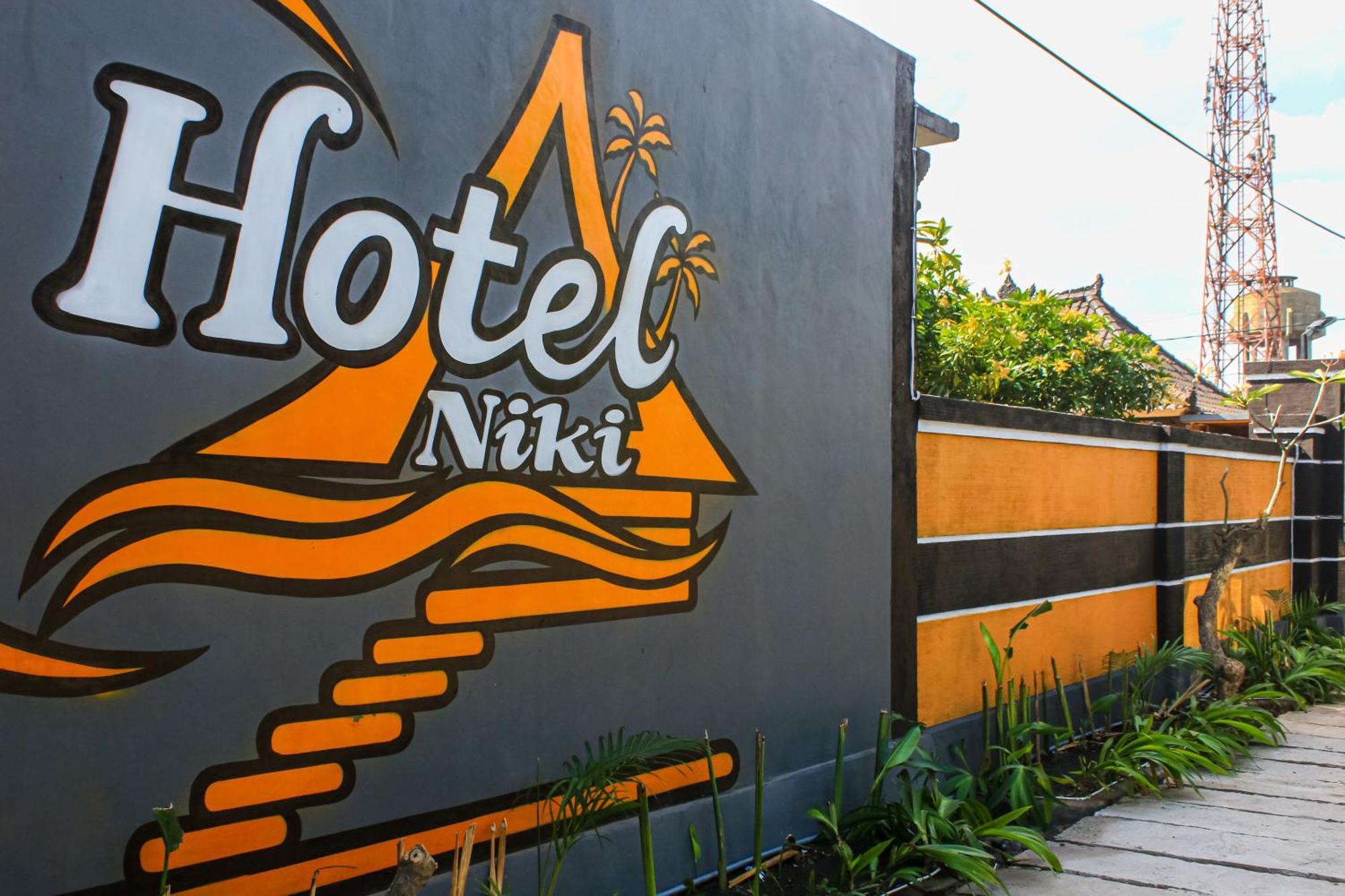 Hotel Niki Jembrana  Екстер'єр фото